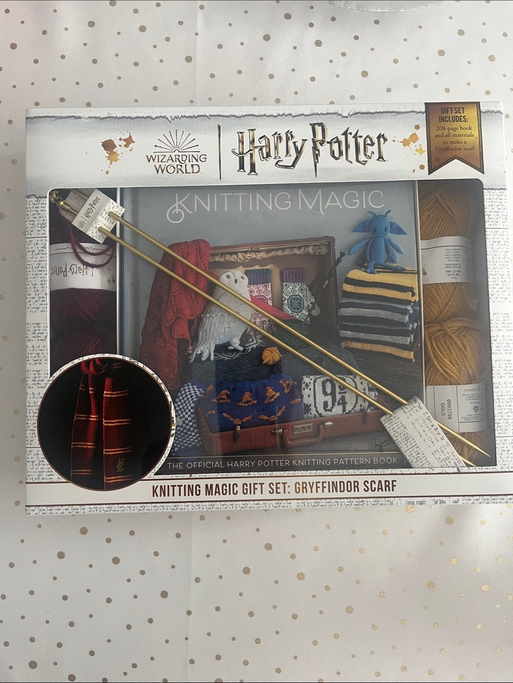 NEW Harry Potter Knitting Magic Gift Set - Gryffindor Scarf